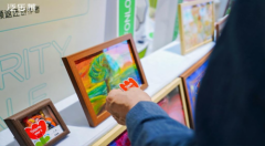 以多元视角展示其奇特先天取成长可能